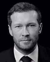 组图：徐静蕾新片布拉格开拍 吴亦凡张超主演