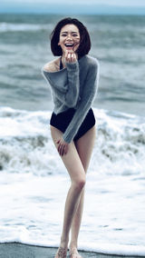 组图：《爱情回来了》戚薇陈赫无水印手机壁纸