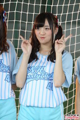 组图：SNH48为世界杯预热 坚信国足定会崛起