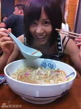 策划：是偶像也是吃货！前田敦子吃货卖萌图