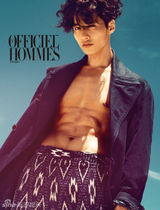 组图：元斌小岛写真随意悠游 发型复古秀胸肌