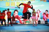 组图：中国版跑男明星甩形象包袱 Angelababy姿势妩媚
