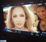 组图：艾菲火辣来袭 拍摄新歌MV