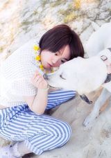 组图：AKB48穿泳衣与狗拍写真 身材热辣喷鼻血