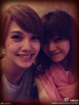 组图：陈妍希杨丞琳互晒闺蜜照 姐妹情深