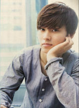 组图：“水球”小鲜肉走红 山崎贤人眉清目秀