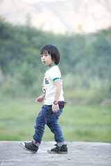 组图：《爸爸去哪儿》小小志各种萌态图