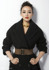 高清图：赵子琪率性上位 新写真展现清新自我