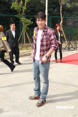 组图：《我爱HK》开机 邵氏高层否认批评林峰演技差