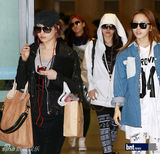 组图：东方神起等众星结束泰国演出返回韩国