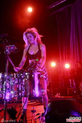 组图：Ellie Goulding演唱会引爆全场