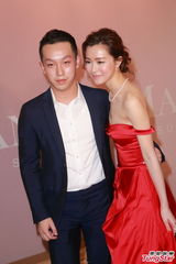 组图：文咏珊高价转会 前老板黎明拍短片祝贺