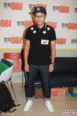 组图：郭晋安与妻庆结婚8年 阮兆祥传秘技