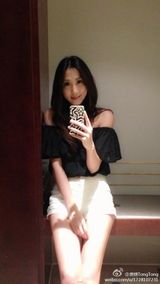 组图：疑似朱芳雨新欢曝光 清纯甜美赛貂蝉