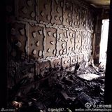 组图：邻居吵架引爆炸 隔壁男子晒家中惨照