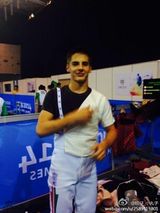 组图：最帅青奥冠军！97年小鲜肉走红撞脸比伯