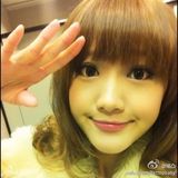 组图：王学兵有爱亲子照曝光 三婚娇妻童颜靓丽