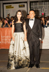 组图：马苏不做“淑女” 《心花路放》大胆演出