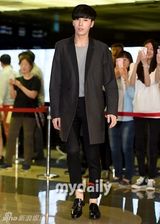 组图：《一对一》首映 龙俊亨鲁敏宇到场助阵