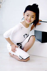 [9.25生日会]天秤帅男够养眼 赵又廷PK玄彬