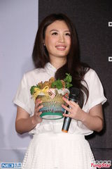 组图：魏如萱欲在小巨蛋开唱 绯闻男友力挺