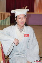 组图：薛家燕喜欢嫩男 笑言想亲萧正楠