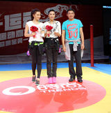 组图：群星现身慈善运动会 助阵公益不遗余力