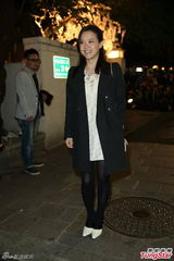 组图：陆川戴立忍曾宝仪等现身张震婚礼