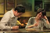 高清组图：《成都我爱你》剧照 高圆圆郑雨盛(郑宇成)谈情