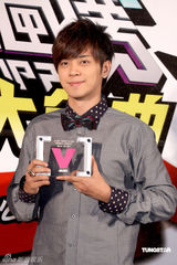 幻灯图集：罗志祥杨丞琳“音乐飙榜”同获最佳