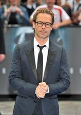 组图：《普罗米修斯》伦敦首映 塞隆蓝裙性感