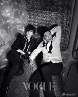 幻灯图集：金南珠金承佑热辣上阵 缠绵拥吻火爆