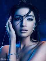 组图：麦迪娜梦幻珠宝大片登封面 造型百变完美颠覆