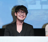 高清图：高修申河均宣传《高地战》 金玉彬红发抢镜