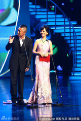 组图：第18届白玉兰奖现场 黄海波小宋佳夺帝后