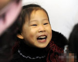 组图：小沈阳6岁女儿表演照首曝光 聪明伶俐有天赋