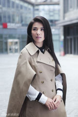 组图：刘涛春日写真曝光 温婉柔美端庄大方