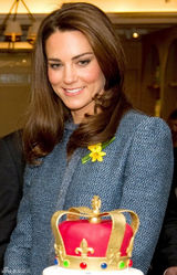 高清图：英国王妃凯特-米尔顿优雅现身百货公司