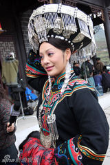 幻灯图集：宁静再演女政治家 自称是贵州女孩败类