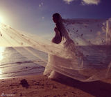 组图：袁弘客串摄影师 佟丽娅高鼻梁变硅胶假体