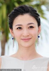 高清组图：电影《武侠》发布会 汤唯扮“黑天鹅”