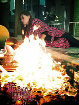 组图：《诡婴吉咪》曝剧照 林峰深陷诡秘荒宅