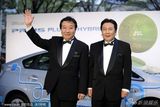组图：日本首相野田佳彦及经济大臣助阵绿毯