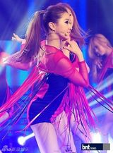 组图：AfterSchool出演音乐节目展性感舞台