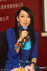 组图：萨顶顶回归国内乐坛 7月9日上海大舞台开唱