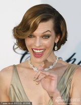 组图：电影界抗艾滋晚宴 章子怡范冰冰优雅亮相