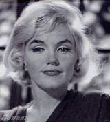 组图：玛丽莲-梦露生前最后一组生活照嬉笑人生