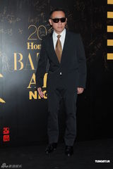 组图：刘嘉玲暂无宝贝计划 称华仔与小龙女有缘