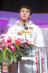 高清图集：新浪网络盛典 郭晶晶张琳喜获殊荣 