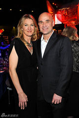 组图：拳王阿里70岁生日 贝克汉姆阿加西等道贺